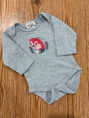 7/$20 Chick Pea Gray Baby Bodysuit with Pink Fox Embroidery 100% Cotton